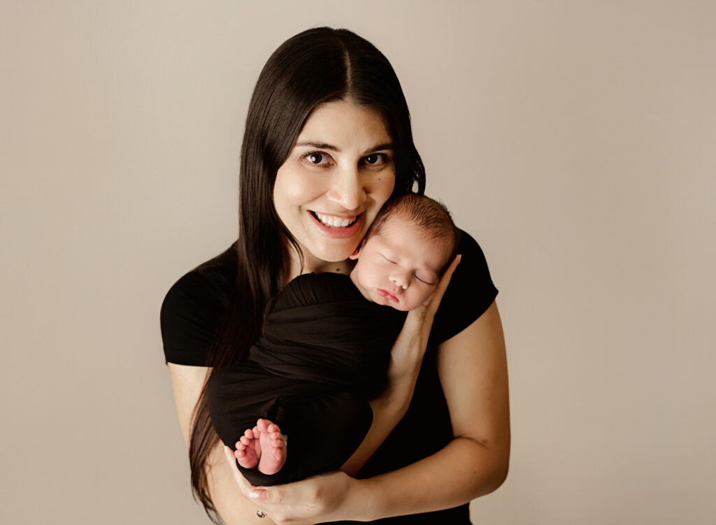 mom and baby newborn photo session near elk grove, ca