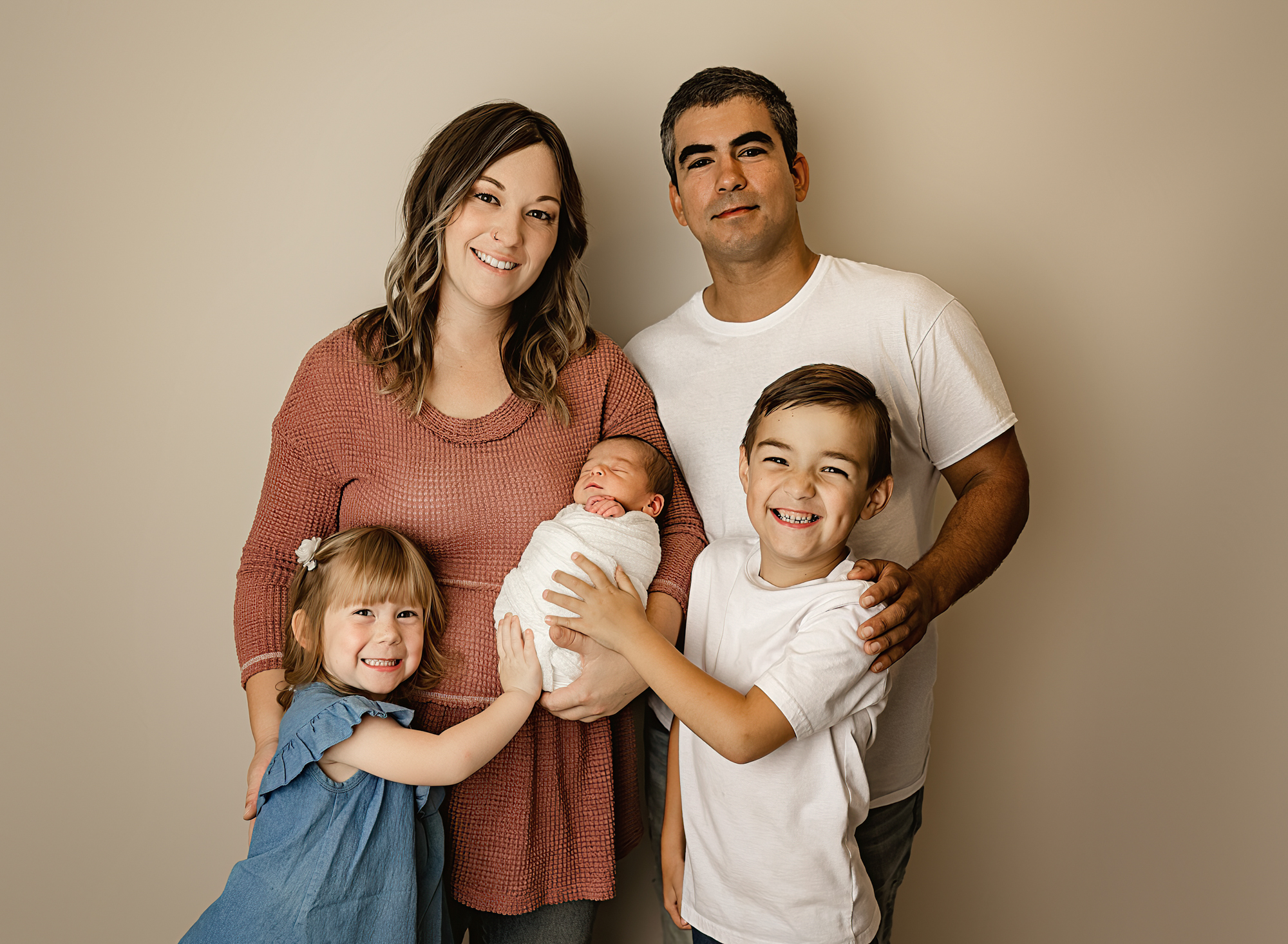 sacramento newborn photographer family